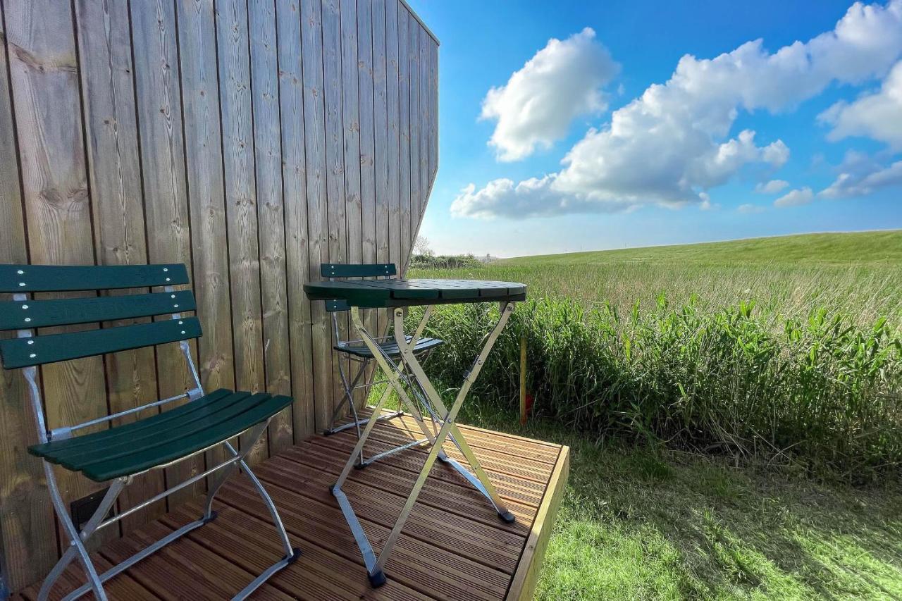 Sleep Space 4 - Green Tiny Spot Cuxhaven Altenbruch 外观 照片